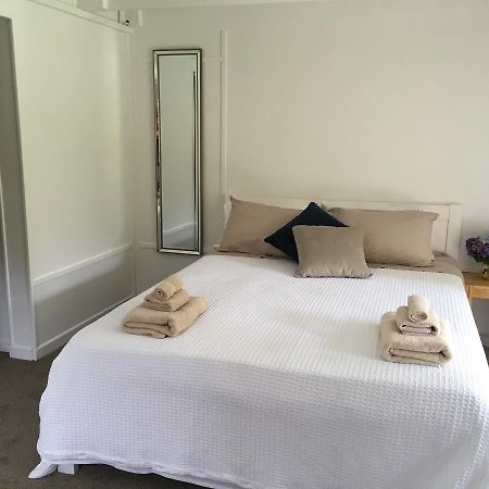 Bed and Breakfast Oneroa Gardens Екстер'єр фото