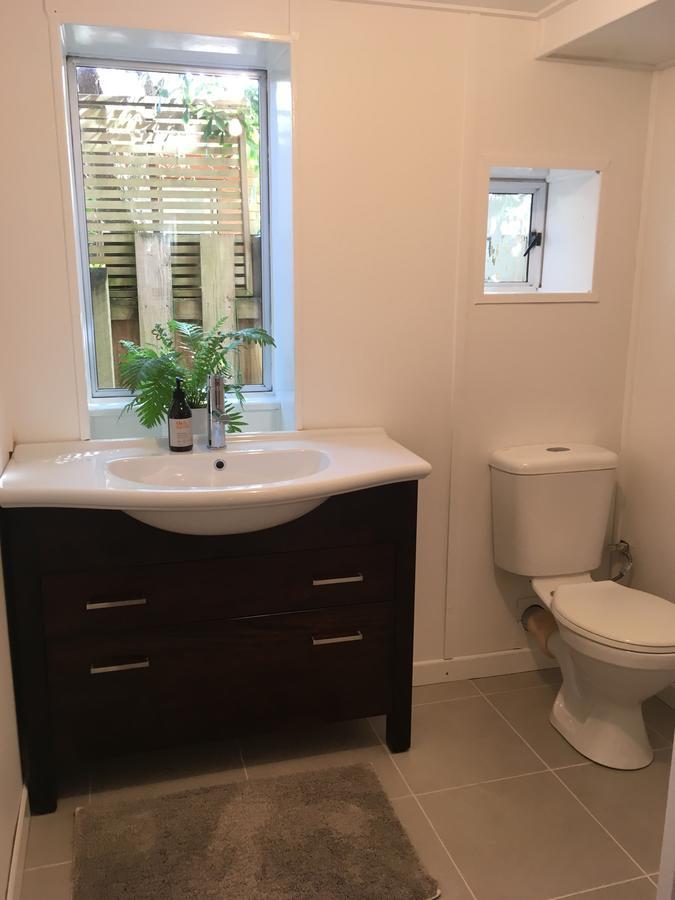 Bed and Breakfast Oneroa Gardens Екстер'єр фото